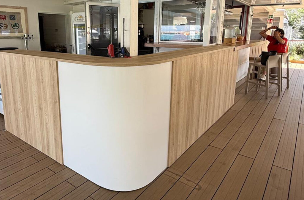 Arredo Negozi su misura Treante base nautica
